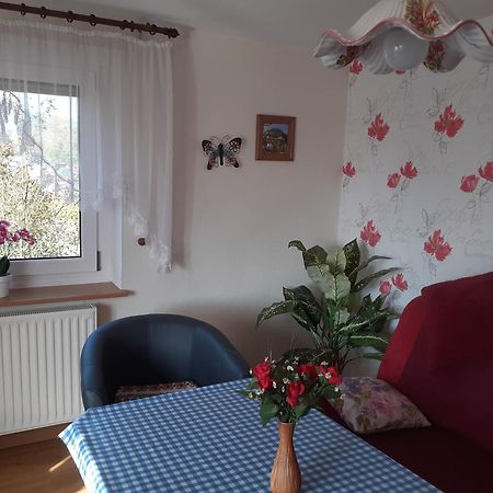 Hotel Zum Hecht à Herrnhut Extérieur photo