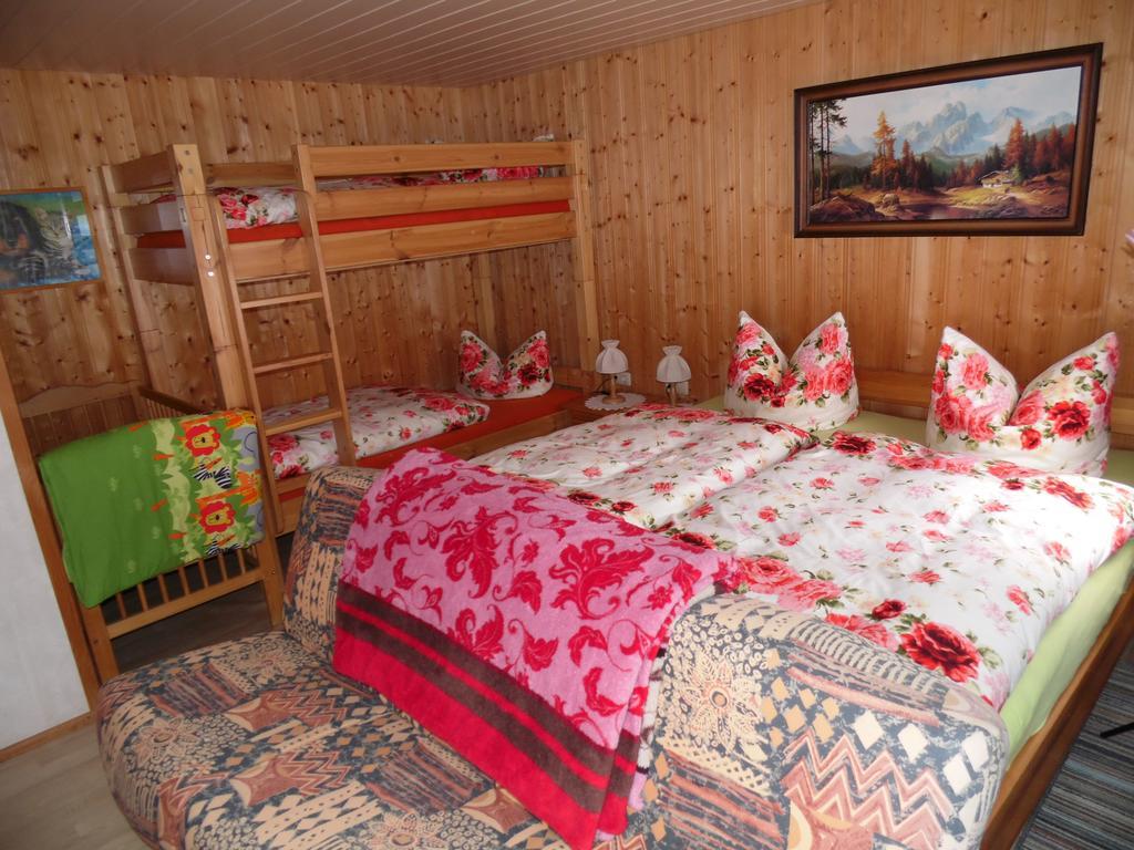 Hotel Zum Hecht à Herrnhut Extérieur photo