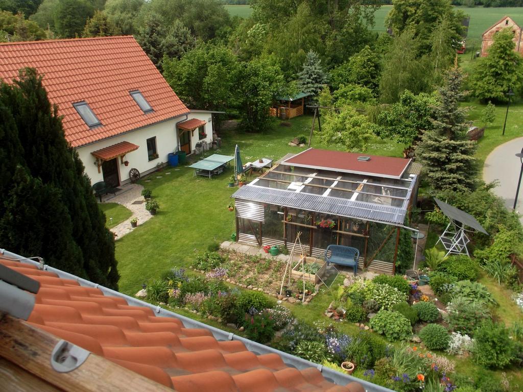 Hotel Zum Hecht à Herrnhut Extérieur photo