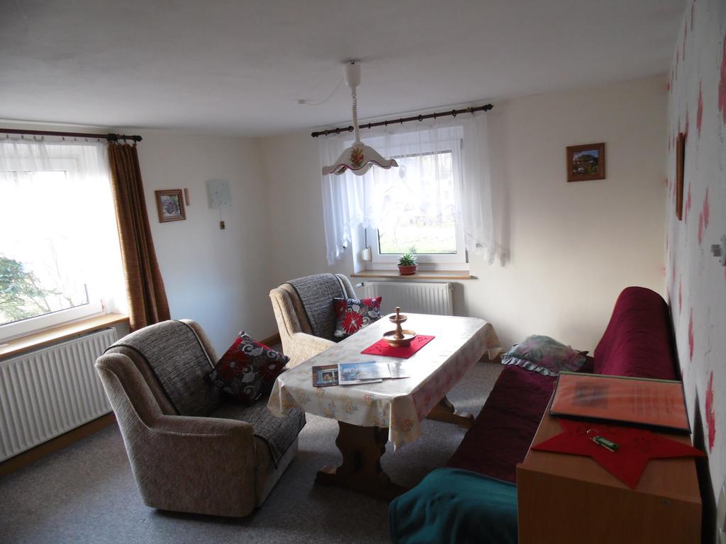 Hotel Zum Hecht à Herrnhut Extérieur photo