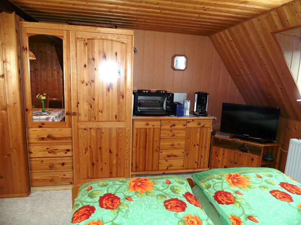Hotel Zum Hecht à Herrnhut Extérieur photo